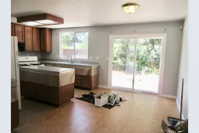 9572 S Coast Lane, Elk Grove, CA 95758 - Photo 5