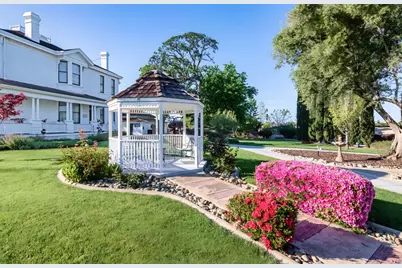 Kaseberg, Roseville, CA 95678 - Photo 45