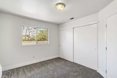 6505 37th Avenue, Sacramento, CA 95824 - Photo 27