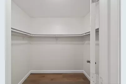 8033 Renton Way, Sacramento, CA 95828 - Photo 39
