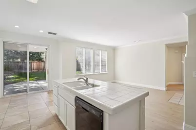 4902 Alterra Way, Sacramento, CA 95835 - Photo 15