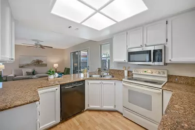 632 Oakborough Avenue, Roseville, CA 95747 - Photo 17