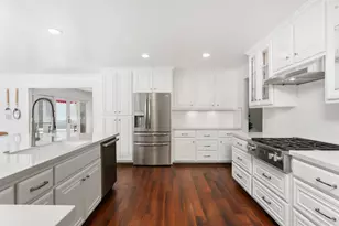 3120 American River Dr, Sacramento, CA 95864 - Photo 21