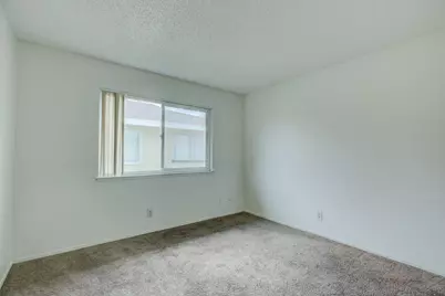 7424 Franklin #3, Sacramento, CA 95823 - Photo 13