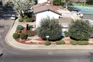 300 Los Verdes Ct, Modesto, CA 95354 - Photo 3