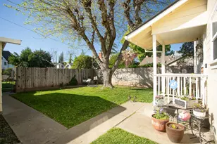 1122 Maple St, Marysville, CA 95901 - Photo 9