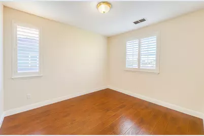 5716 Alder Bridge Court, Elk Grove, CA 95757 - Photo 23