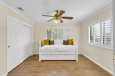 7921 Arcade Lake Ln, Citrus Heights, CA 95610 - Photo 21