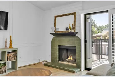 7921 Arcade Lake Ln, Citrus Heights, CA 95610 - Photo 17