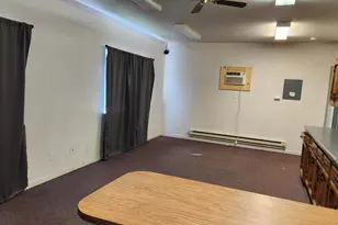 19215 Hooker Creek Rd, Cottonwood, CA 96022 - Photo 17