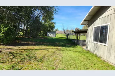 19215 Hooker Creek Road, Cottonwood, CA 96022 - Photo 33