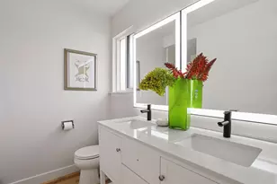 8734 Hermosa Ct, Stockton, CA 95210 - Photo 17