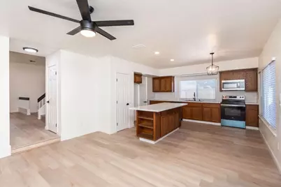 1955 Clearbrook Court, Tracy, CA 95376 - Photo 15