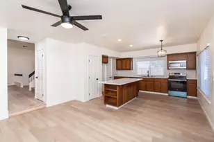 1955 Clearbrook Ct, Tracy, CA 95376 - Photo 15