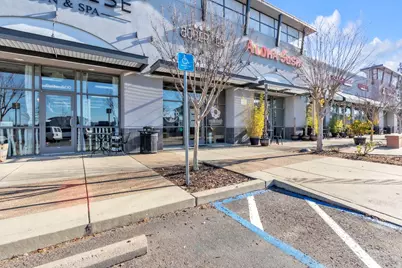 E Bidwell Street, Folsom, CA 95630 - Photo 17