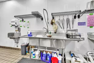 E Bidwell St, Folsom, CA 95630 - Photo 9