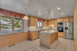 2506 Kenmore Ct, Modesto, CA 95355 - Photo 13