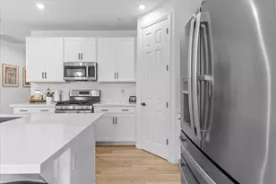 4155 Affirmed Dr, Olivehurst, CA 95961 - Photo 17