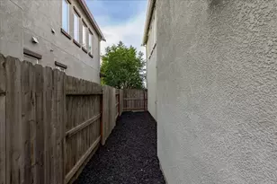 3040 Village Plaza Dr, Roseville, CA 95747 - Photo 37