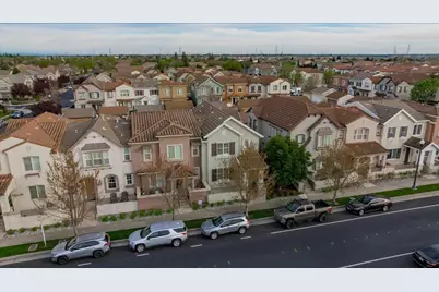 3040 Village Plaza Drive, Roseville, CA 95747 - Photo 59