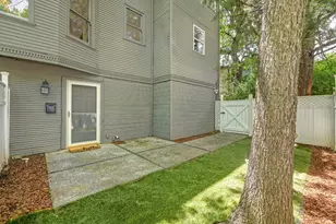 1900 22nd St, Sacramento, CA 95816 - Photo 69