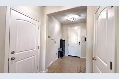 2767 Round Tree Way, Manteca, CA 95337 - Photo 5