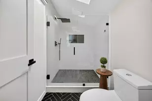 27 Park W Ct, Sacramento, CA 95831 - Photo 41