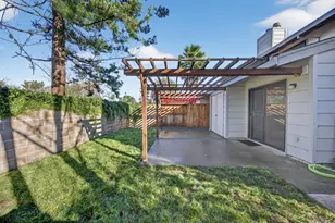 27 Park W Ct, Sacramento, CA 95831 - Photo 51