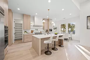 12985 Austin Forest Cir, Auburn, CA 95602 - Photo 15