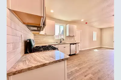 717 Parnell Avenue, Turlock, CA 95380 - Photo 9