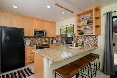 2274 Sierra Blvd #H, Sacramento, CA 95825 - Photo 3