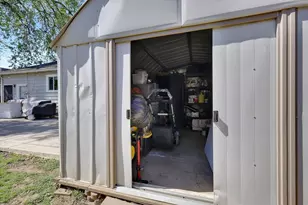 72 Main St, Yuba City, CA 95991 - Photo 31