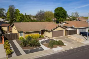 1859 Elmwood Ln, Manteca, CA 95336 - Photo 3