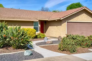 1859 Elmwood Ln, Manteca, CA 95336 - Photo 5