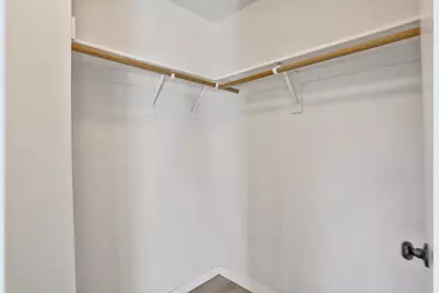 5481 Muskingham Way, Sacramento, CA 95823 - Photo 41