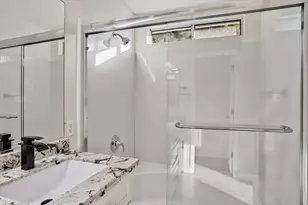 5481 Muskingham Way, Sacramento, CA 95823 - Photo 39