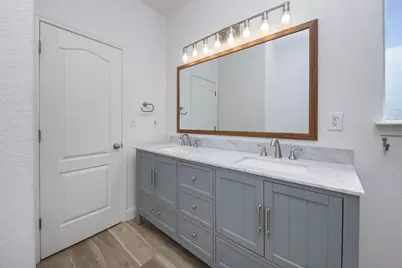 10324 Rio Sombra Court, Oakdale, CA 95361 - Photo 35