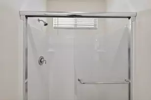 9291 Wild Lilac Cir, Sacramento, CA 95829 - Photo 21