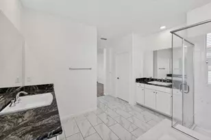 9291 Wild Lilac Cir, Sacramento, CA 95829 - Photo 29