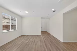 9291 Wild Lilac Cir, Sacramento, CA 95829 - Photo 17