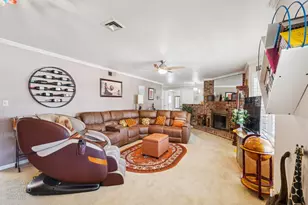 7363 West Pkwy, Sacramento, CA 95823 - Photo 9