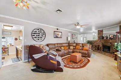 7363 West Parkway, Sacramento, CA 95823 - Photo 7