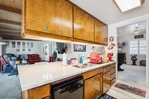 7363 West Pkwy, Sacramento, CA 95823 - Photo 15