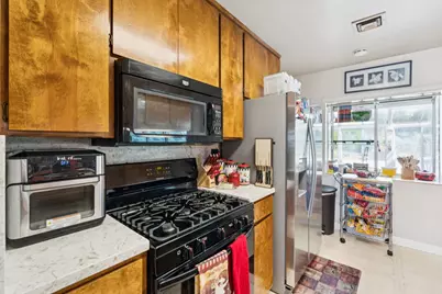 7363 West Parkway, Sacramento, CA 95823 - Photo 11