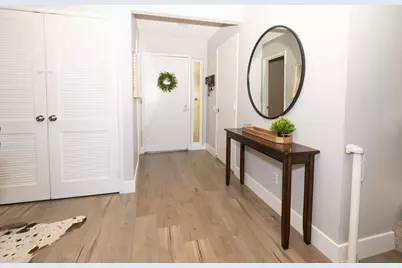 2672 Rio Bravo Circle, Sacramento, CA 95826 - Photo 3