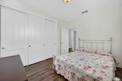 9953 W Taron Drive, Elk Grove, CA 95757 - Photo 37