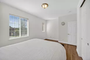 9953 W Taron Dr, Elk Grove, CA 95757 - Photo 33