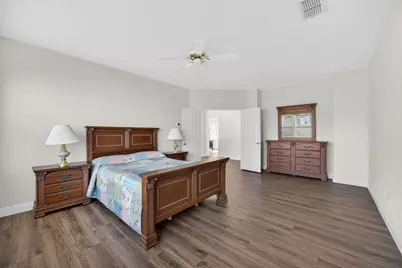 9953 W Taron Drive, Elk Grove, CA 95757 - Photo 27