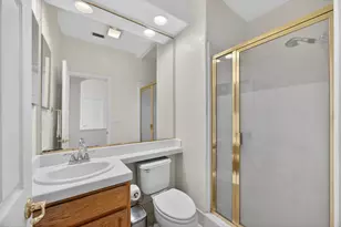 9953 W Taron Dr, Elk Grove, CA 95757 - Photo 9