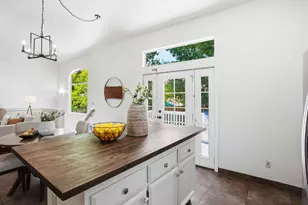 447 Amhurst Cir, Folsom, CA 95630 - Photo 17